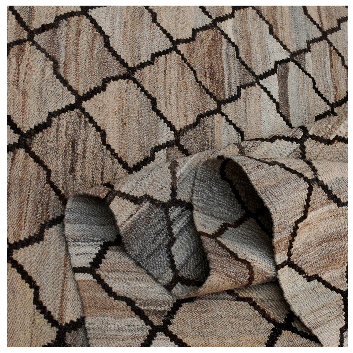 Ariana-Handmade -Dorado- Kilim -Rug